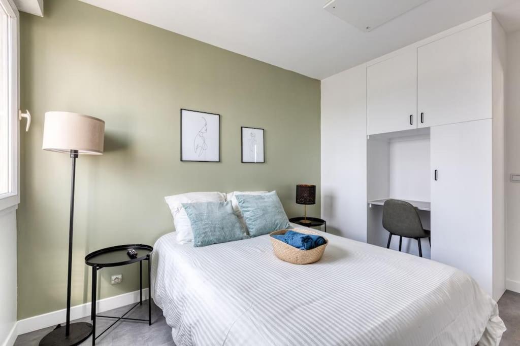 Premium Flat 6 People With Billard And Terrace Stade De France سان دوني المظهر الخارجي الصورة
